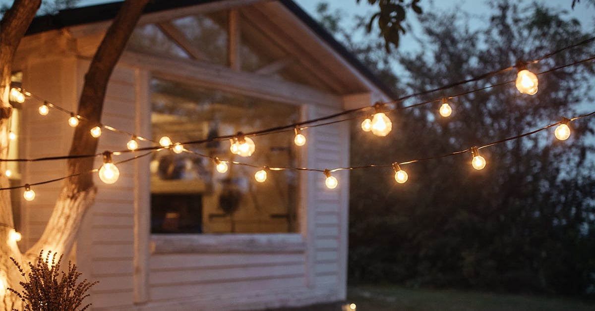 Éclairage extérieur : 8 idées pour illuminer vos soirées d'été –